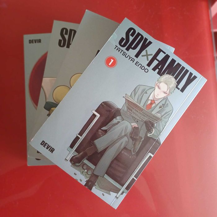 Livros SPY Family , Conjunto 4