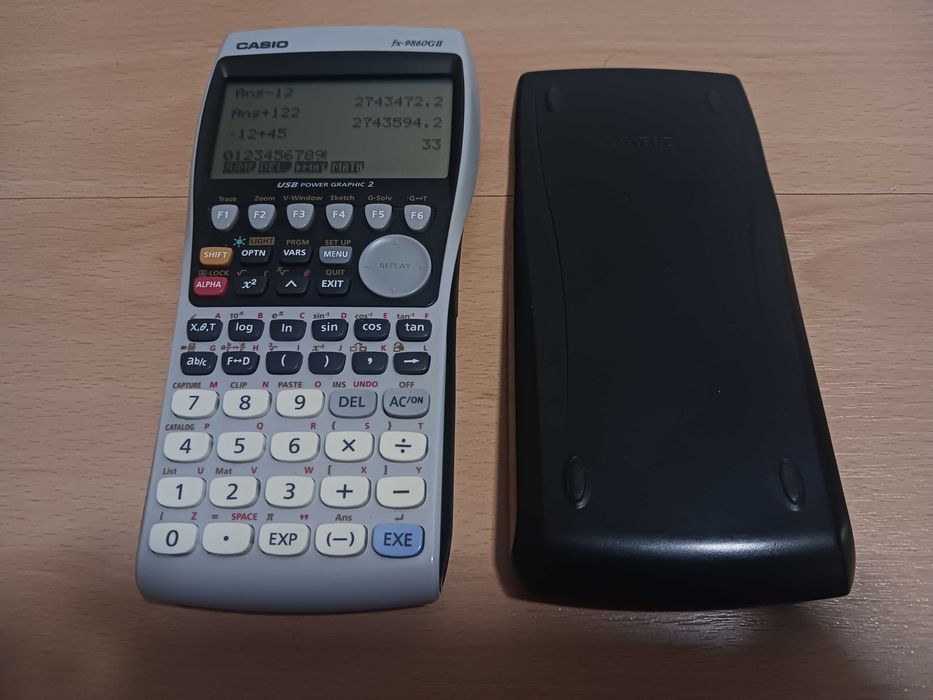 Calculadora Casio fx-9860 GII