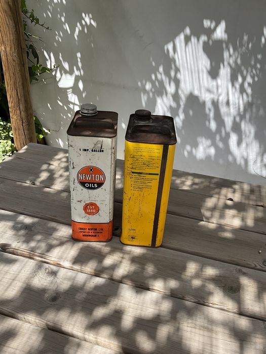 lata oleo vintage/automobilia