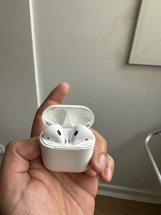 AirPods 2 usados a venda