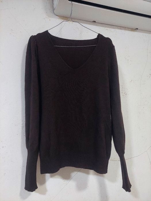 Camisola de malha castanha, tamanho M