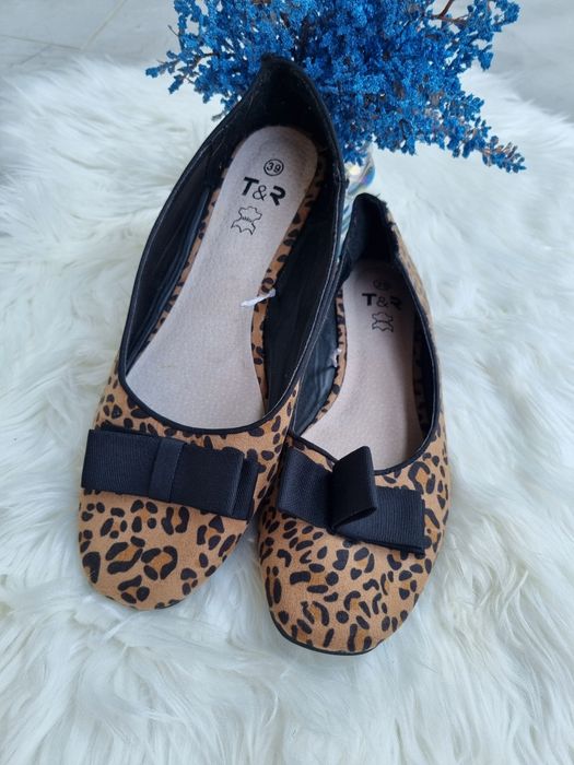 Piękne panterkowe buty damskie • baleriny damskie T&R