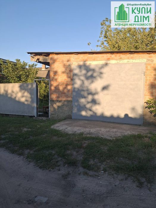 Добротний 2-х поверх. будинок 138 кв.м. на Новомиколаївці