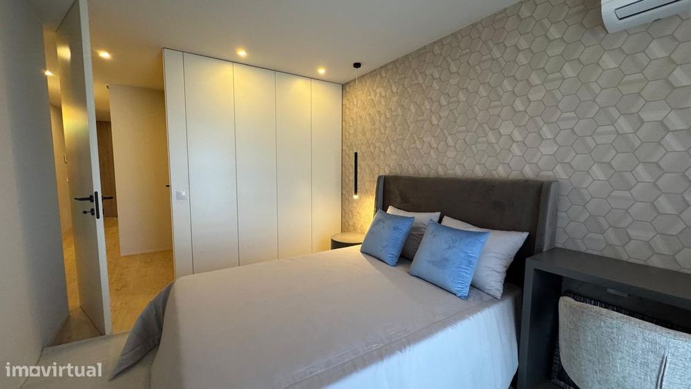 Apartamento T3 para arrendar na Apúlia - poucos metros do mar