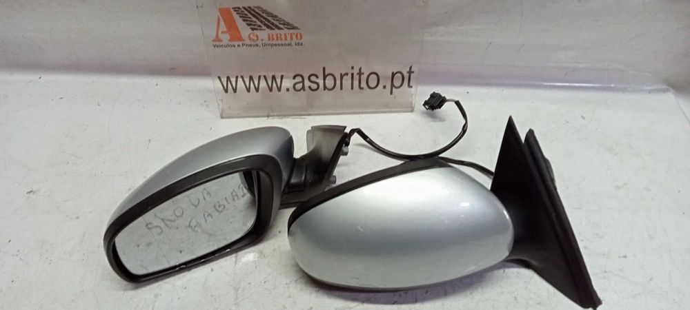 Farol Farolin espelho Skoda Fabia