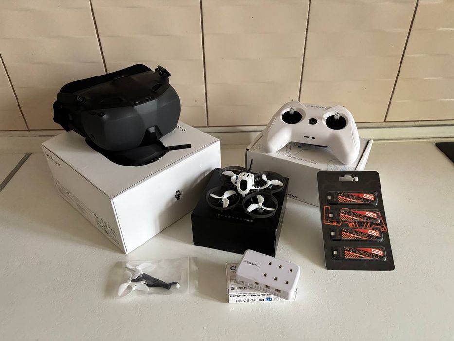 FPV комплект на цифрі DJI O4 дрон, пульт, окуляри. Все нове.