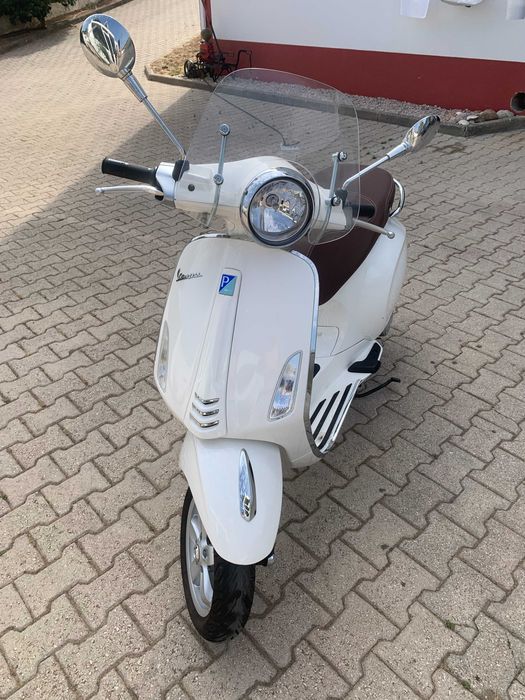 Vespa Primavera 50