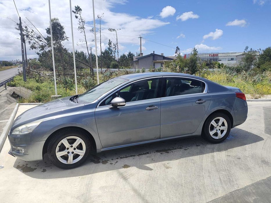 Peugeot 508 Sedan  1.6 e-hdi 2011