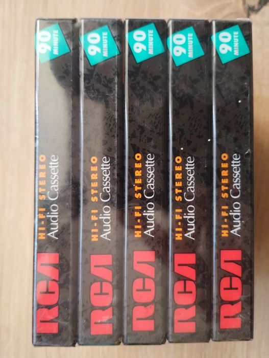 5 аудіо касет , нові в упаковці RCA 90 хвилин однім лотом