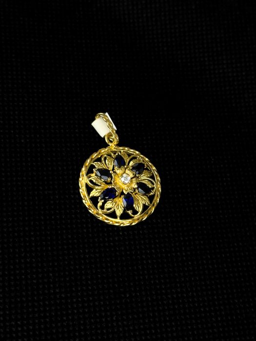 Pendente em Ouro 19,2K com Zircónias