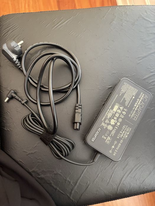 Carregador Original para Portátil 19V – 6.32A (Modelo PA-1121-28)