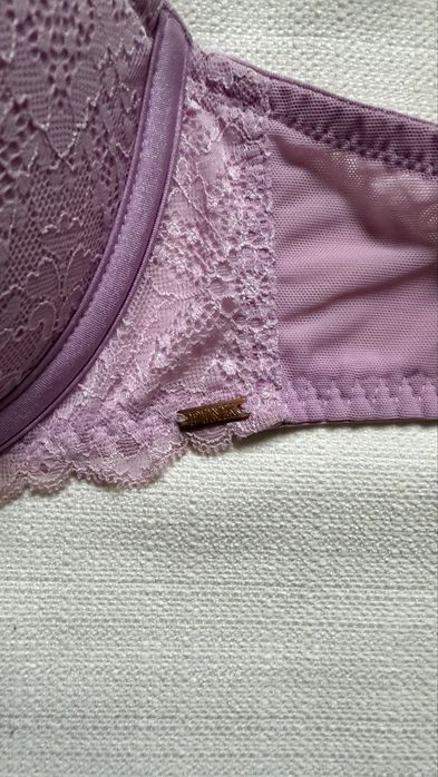 Бюстгалтер Victoria’s Secret Pink