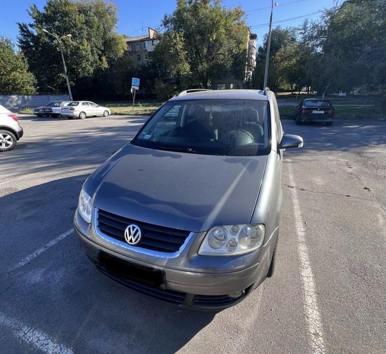 Продам volkswagen touran 2.0 tdi