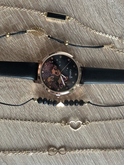 Zegarek + 5 bransoletek