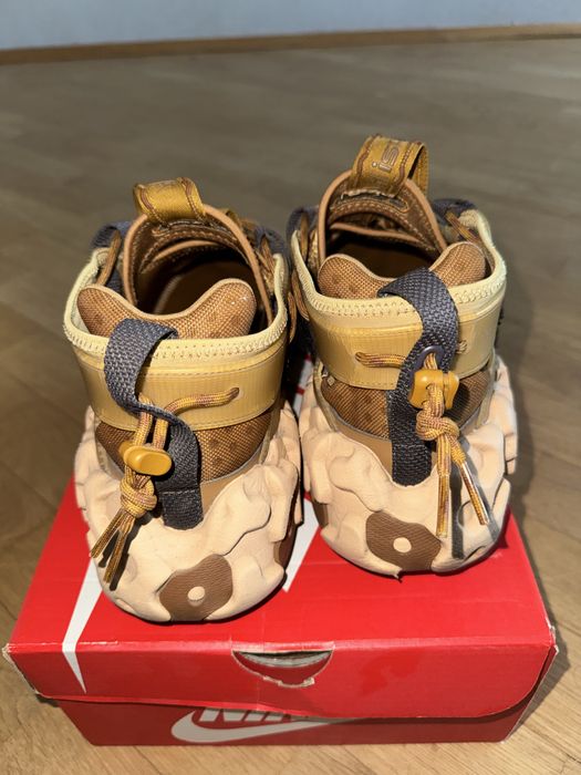 Nike ispa overreact sandal wheat