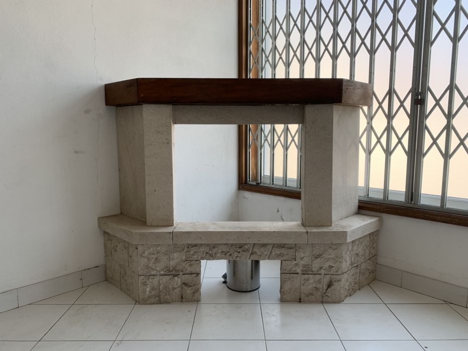 Fogão de Sala com tampo em madeira