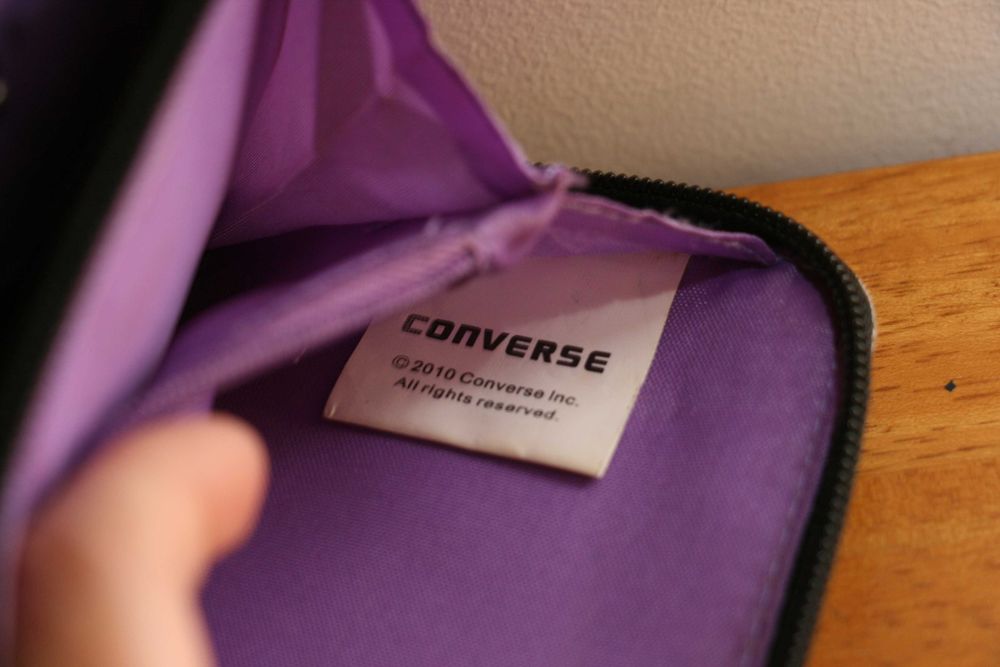 Carteira Converse