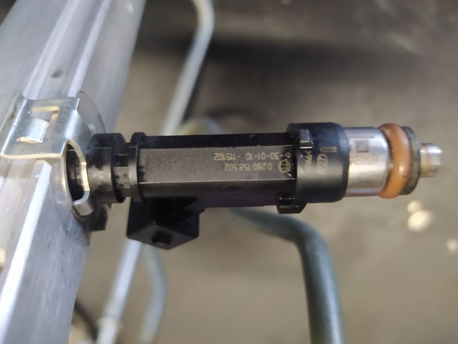 Топливная рампа форсунки нива классика 21214 ваз инжектор