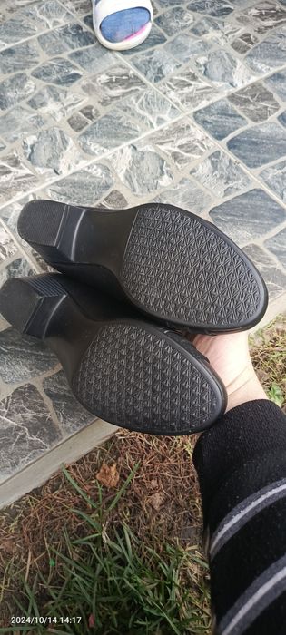 Pantofle 38 nowe
