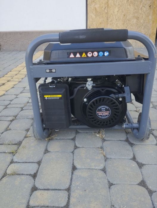Бензиновый генератор Carver PPG-3600A