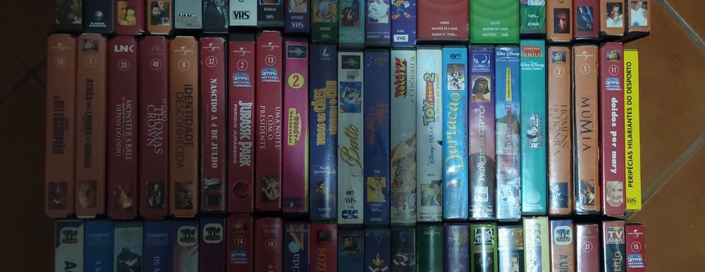 Lote 66 cassetes VHS