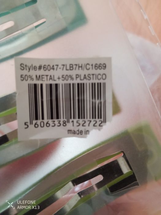 Ganchos coloridos para cabelo. 10 de 7cm, 12 de 9cm apenas em conjunto