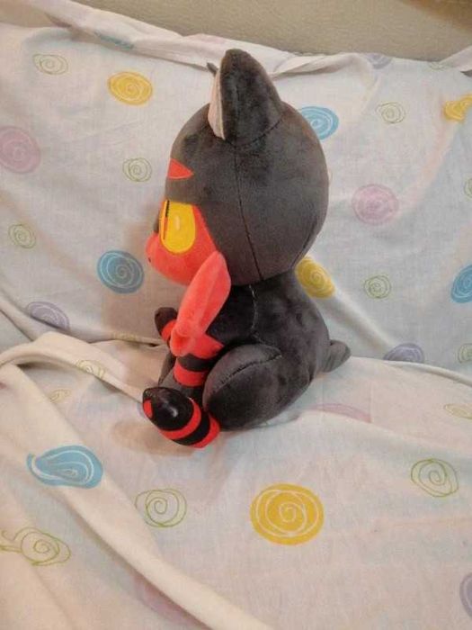 Pokemon peluche litten