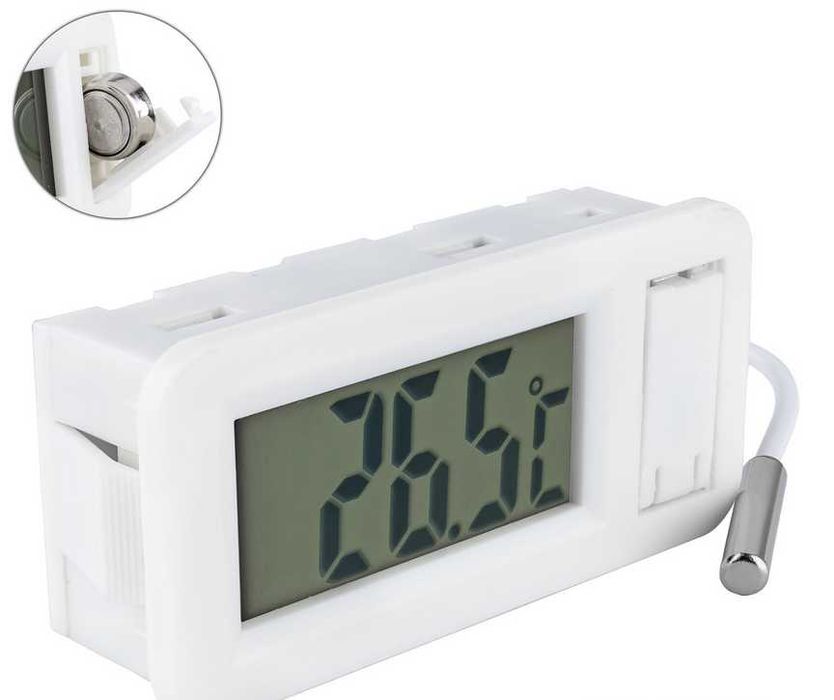 Термометр електронний з виносним датчиком TPM-30