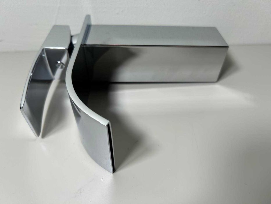 Auralum bateria umywalkowa wodospad chrom stal inox