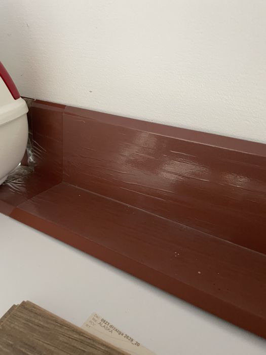 Obrobki blacharskie, pas podrynnowy