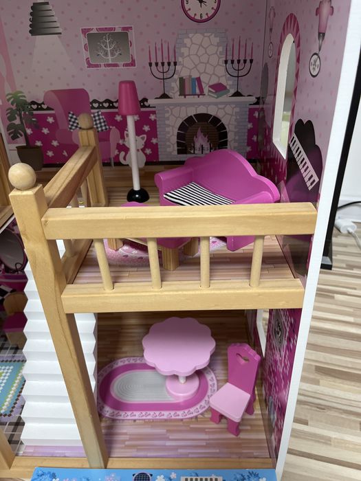 Domek drewniany dla lalek Basia 90 cm plus basen