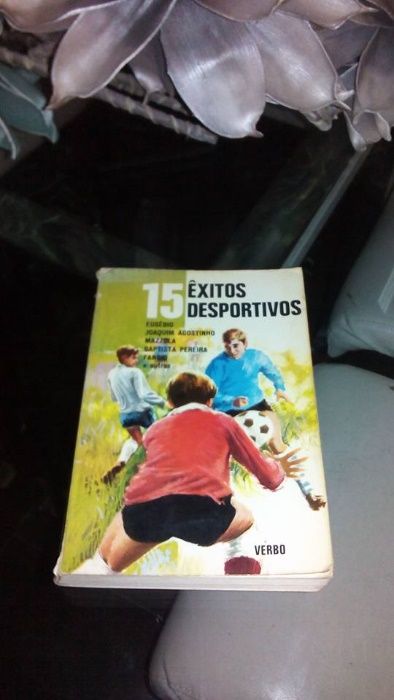 livro antigo 15 êxitos desportivos 1972 da editorial verbo
