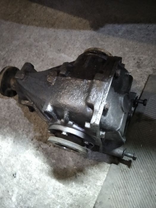 Продам бмв е34 по запчастям