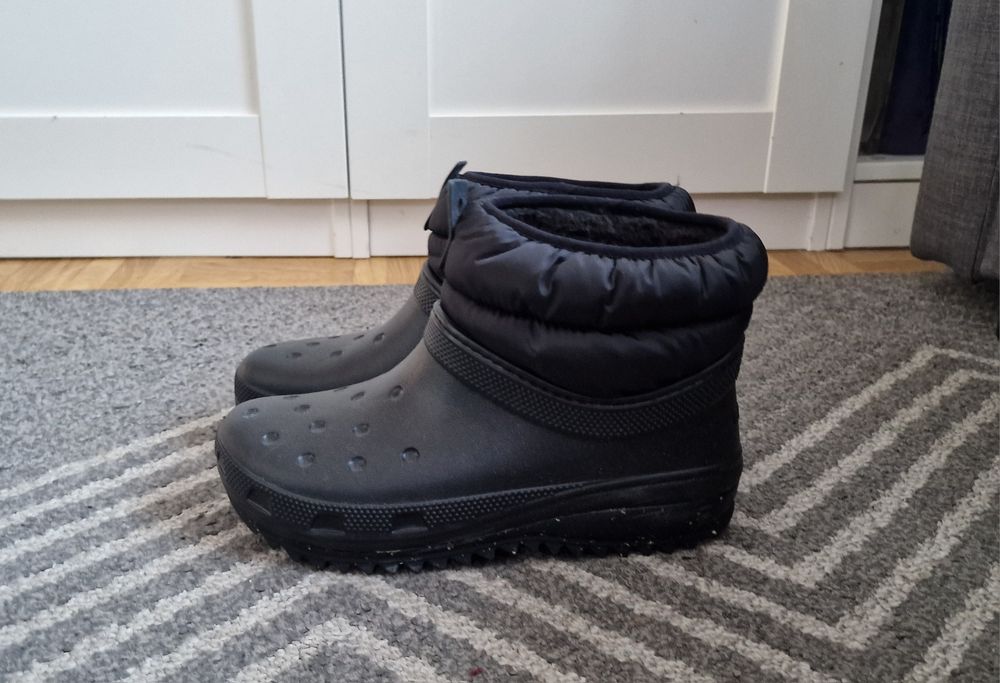 Śniegowce Crocs Neo Puff Shorty 207311  *** OKAZJA *** NOWE W8 - 38/39