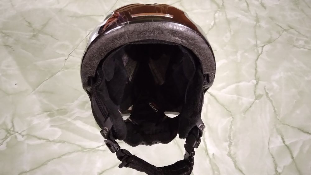 Шолом лижний   GIRO. 52 розмір