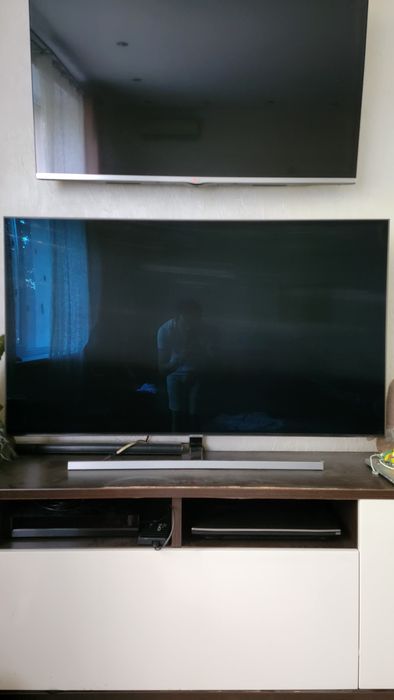Топ телевізор Samsung QLED QE55Q80RAUXUA. 10 біт. 120гц, one-connect