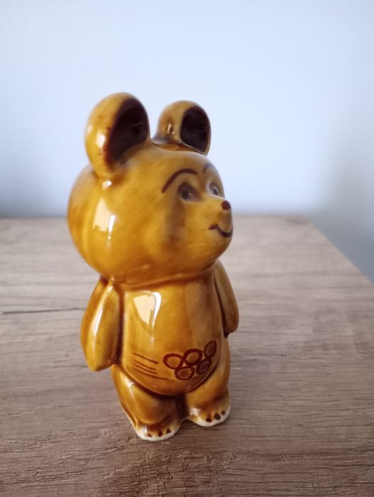 Ceramiczna figurka Miś Masza