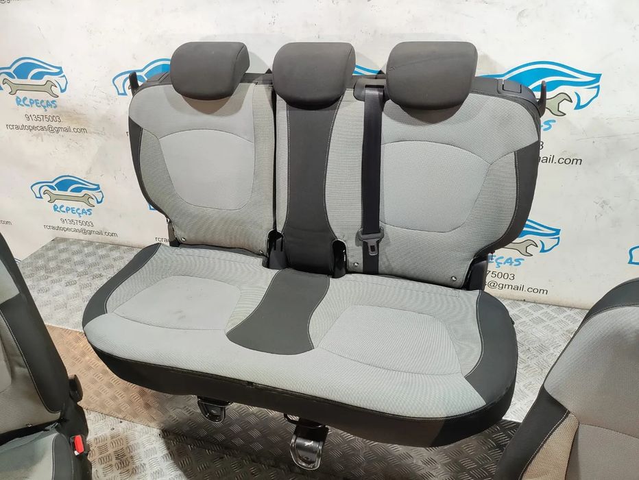 Conjunto Bancos Tecido Renault Captur
