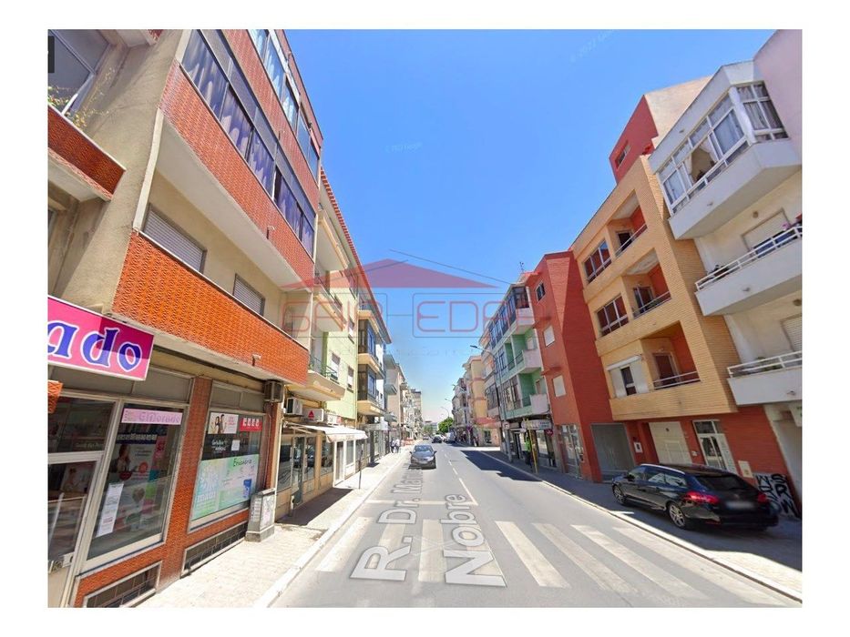 Loja ideal comércio ou transformar apartamento no Lavradio Barreiro