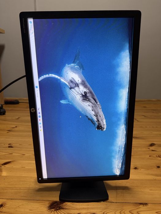 Monitor HP 23” Full HD Pivot