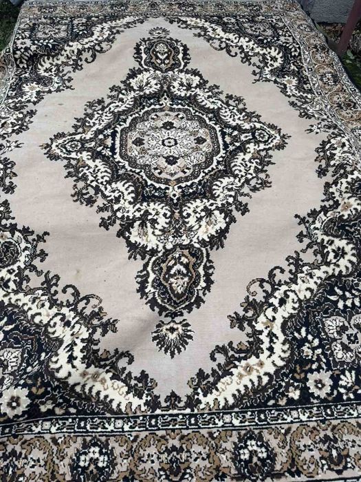 Коврик   310 - 236