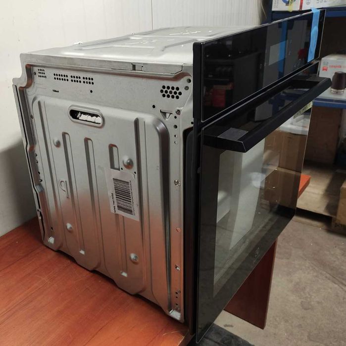 Piekarnik parowy Electrolux EOC8P39WZ Termoobieg SteamCrisp 27BH70