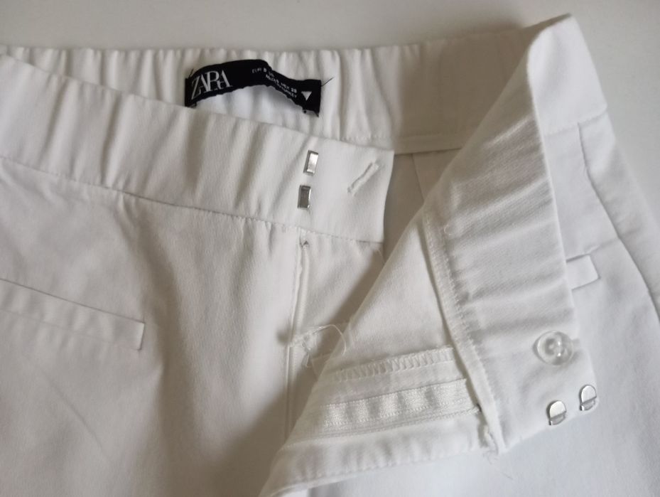 Calças brancas Zara