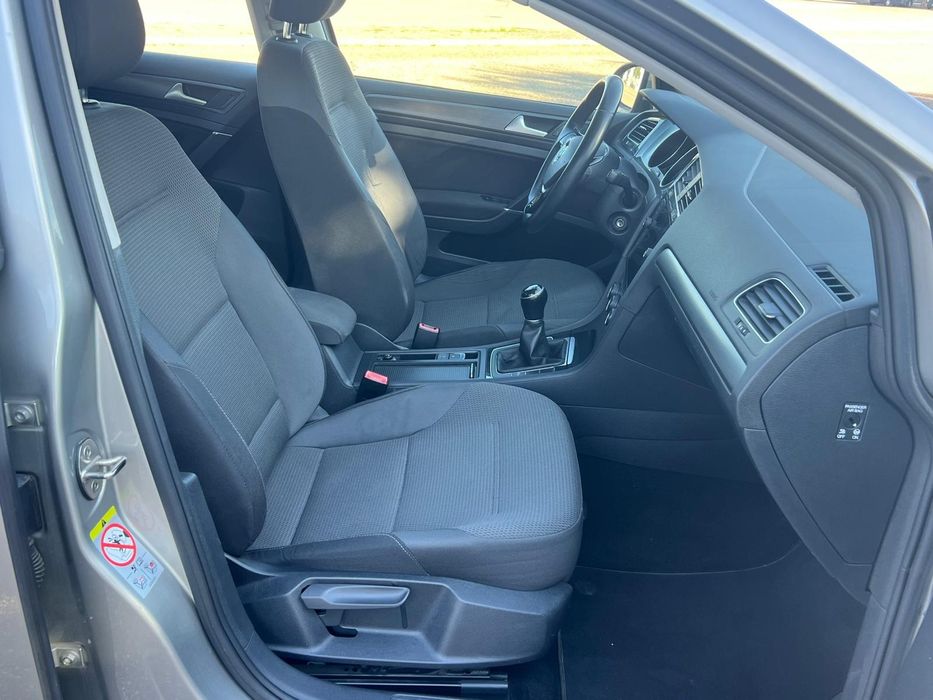 Volkswagen Golf Variant 1.6 tdi confortline