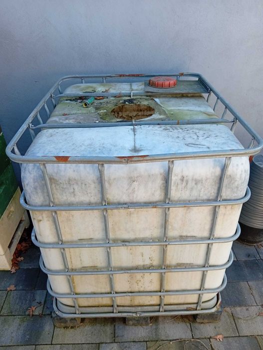 Zbiitnik mauzer 1000l