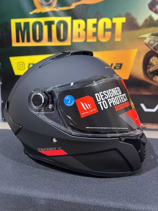 Мотошолом шолом MT Thunder 4 Matt Black