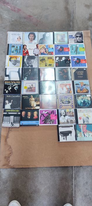 Vendo CDS Musica originais.