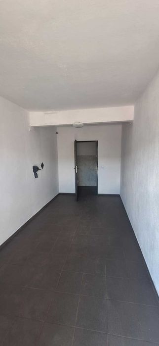 Garaże do wynajęcia Pyzdry 70m2