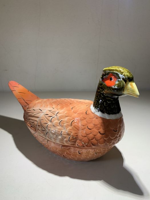 Faisão em cêramica