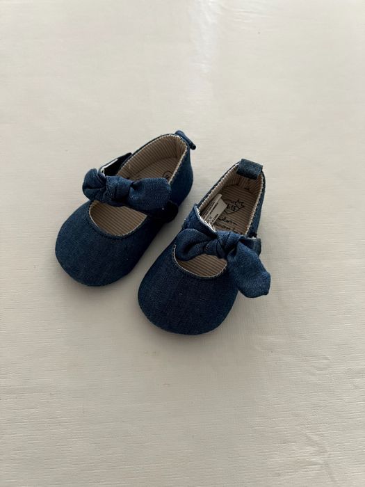 Conjunto Sapatos Bebé - 14/15 e 16/17 (marca Newborn e Mayoral)